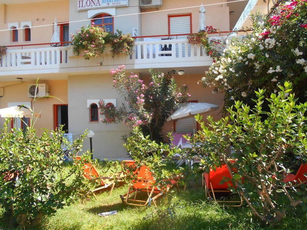 Ilona Apartments Chrissi Akti Chania Exterior foto
